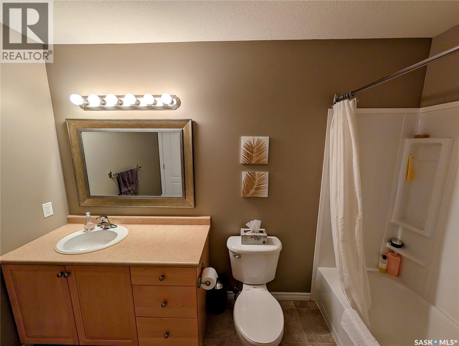 4144 Buckingham Drive E, Regina, SK