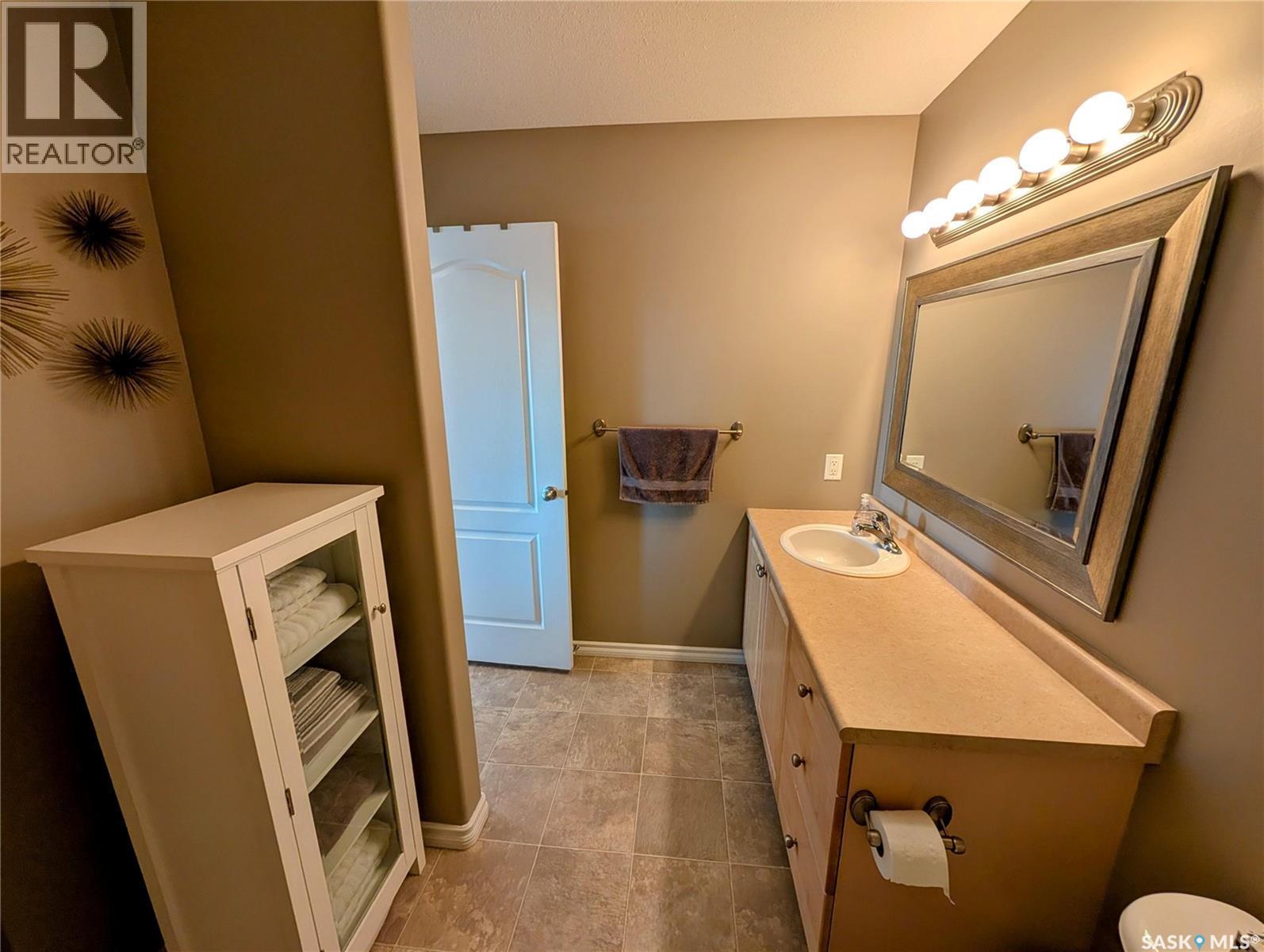 4144 Buckingham Drive E, Regina, SK
