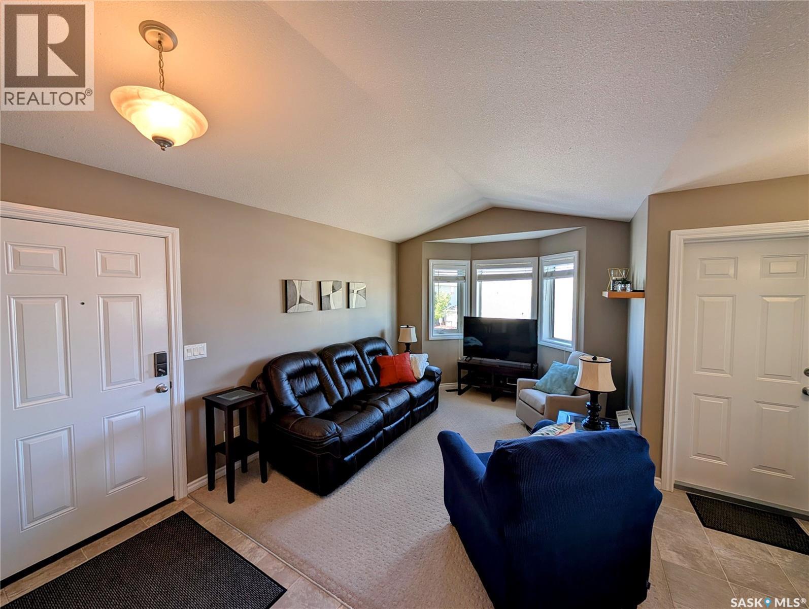 4144 Buckingham Drive E, Regina, SK