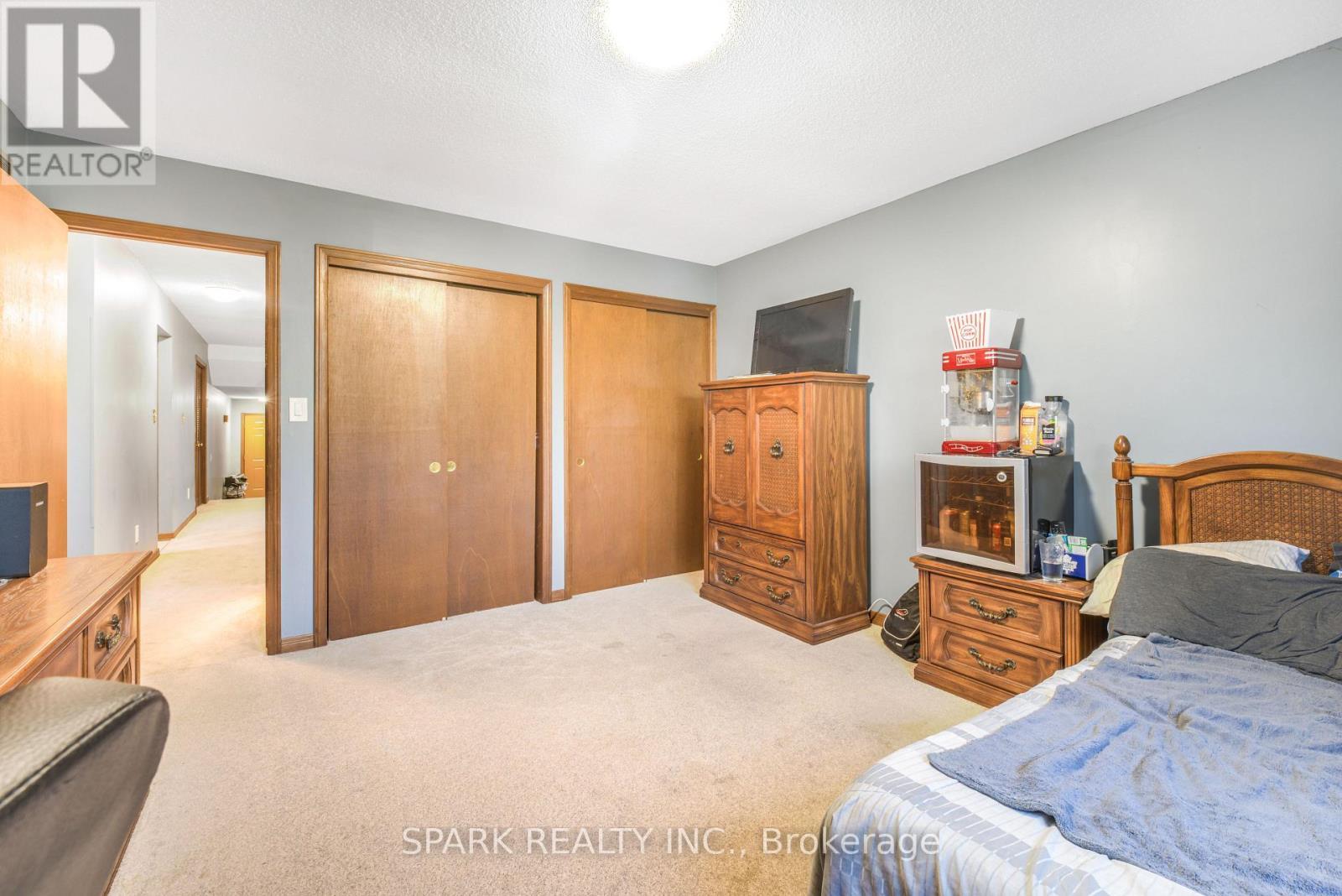 28 Lampman Crescent, Thorold, ON