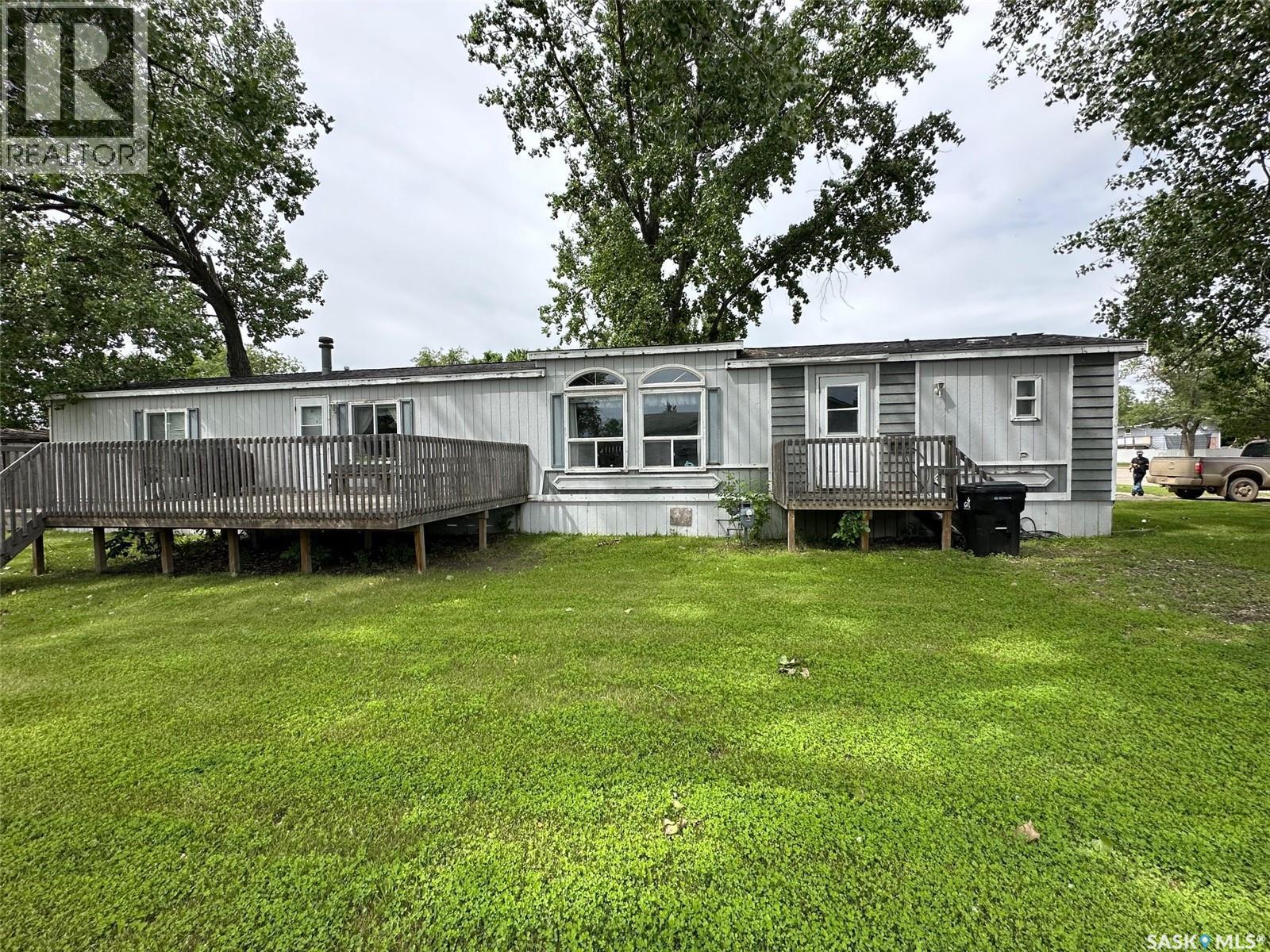 230 Main Street, Bienfait, SK