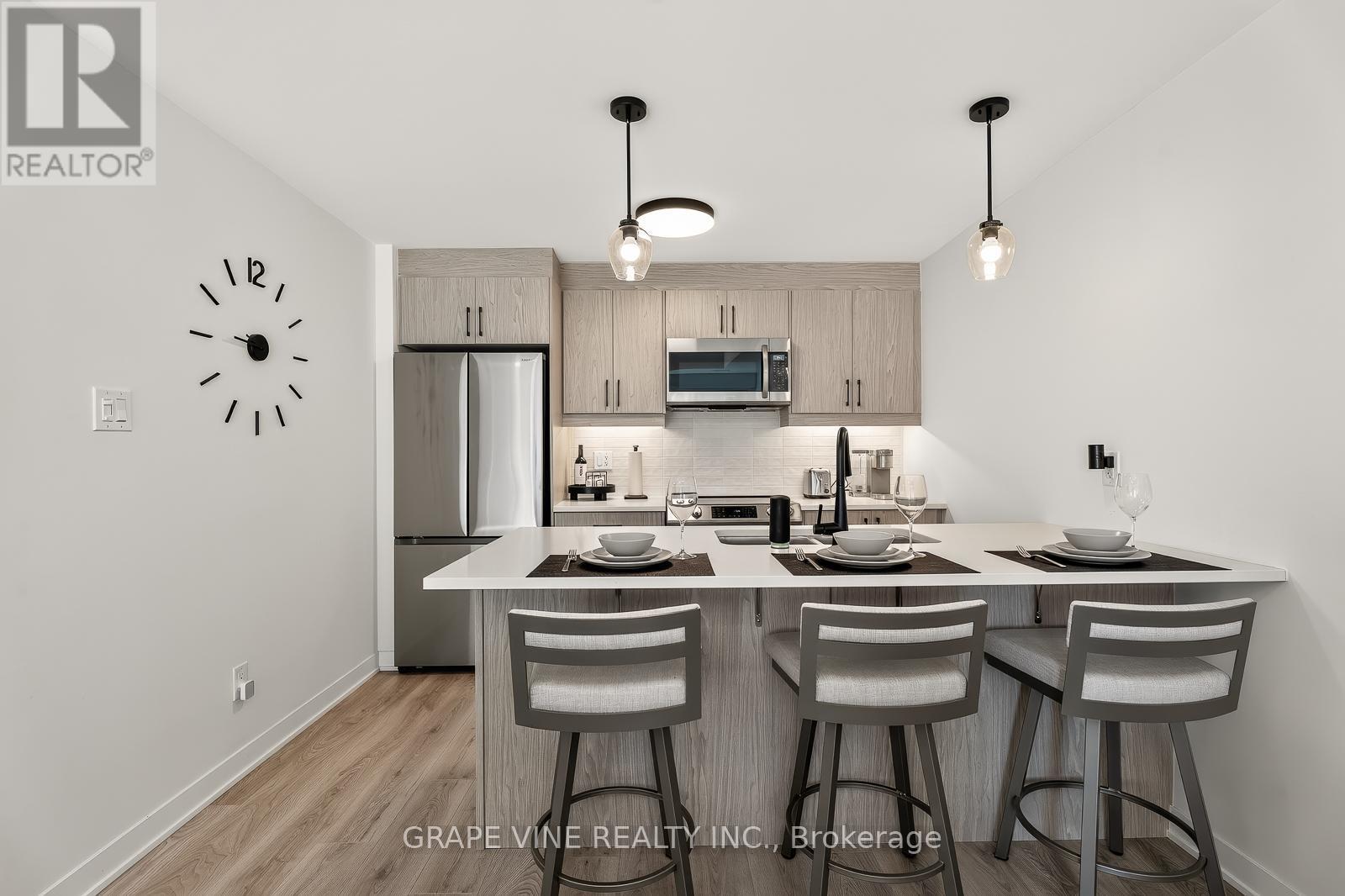 369 Olivenite Private, Ottawa, ON - Indoor
