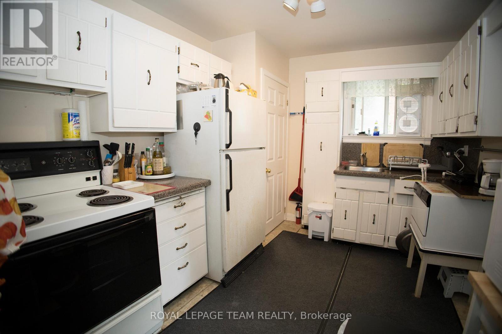 1339 Kilborn Avenue, Ottawa, ON