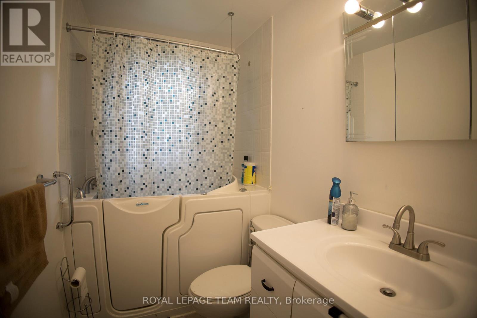 1339 Kilborn Avenue, Ottawa, ON
