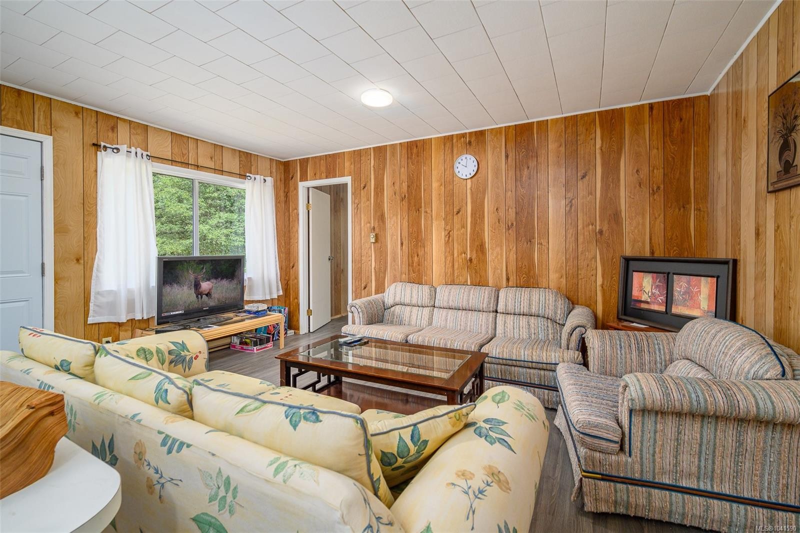 706 Delta Dr, Sayward, BC