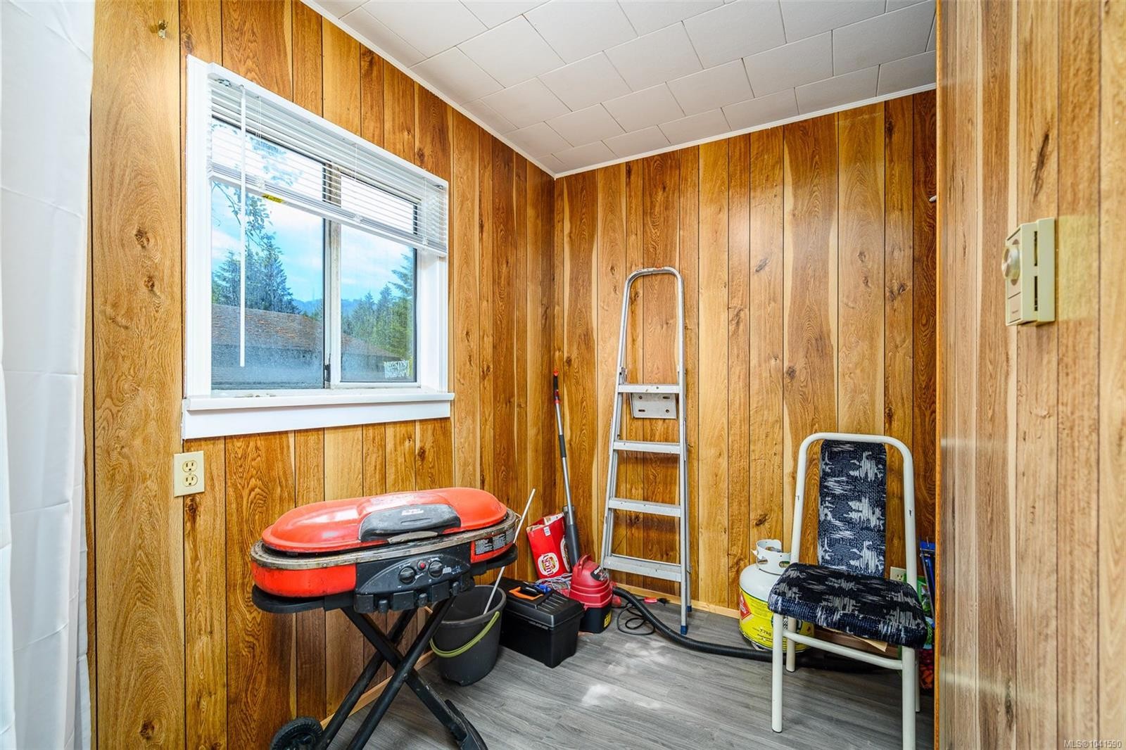 706 Delta Dr, Sayward, BC