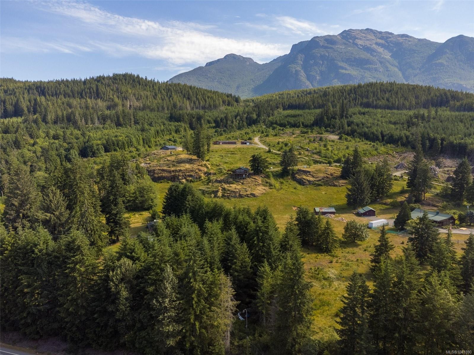706 Delta Dr, Sayward, BC
