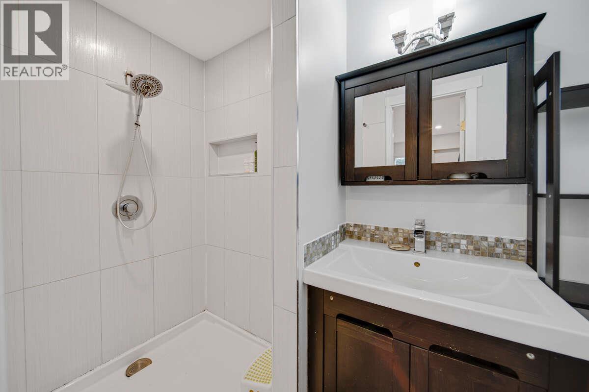 2280 King Albert Avenue, Coquitlam, BC