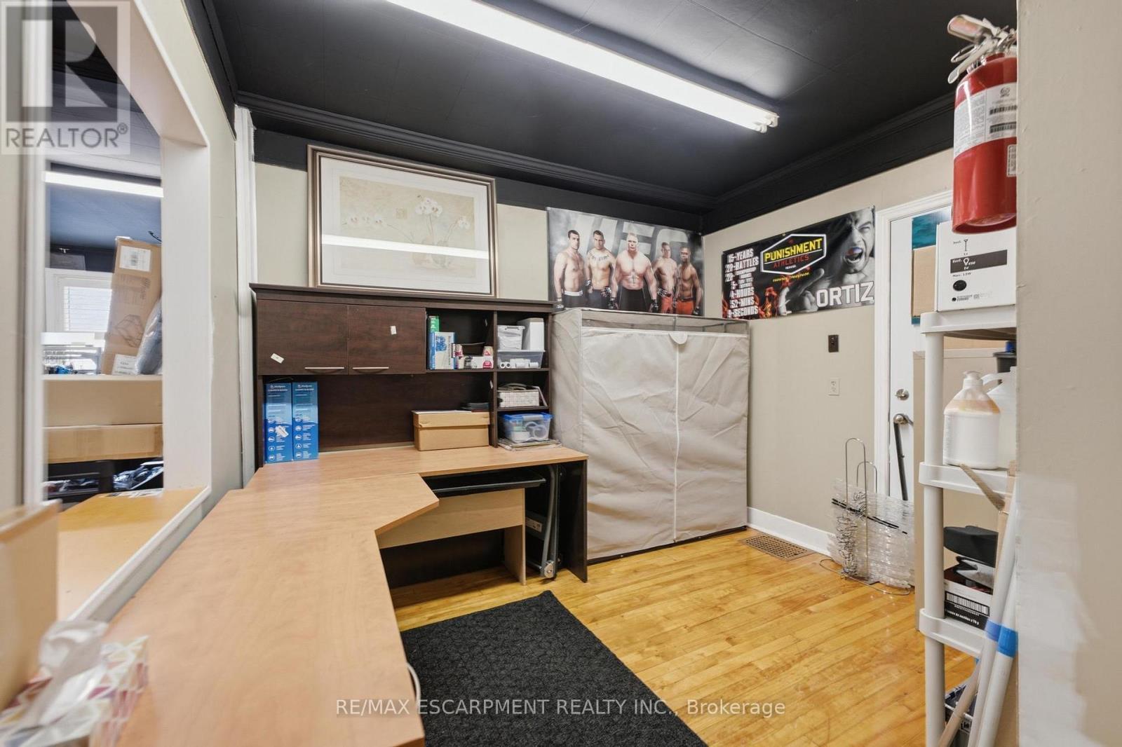 1260 Highway 8, Hamilton, ON