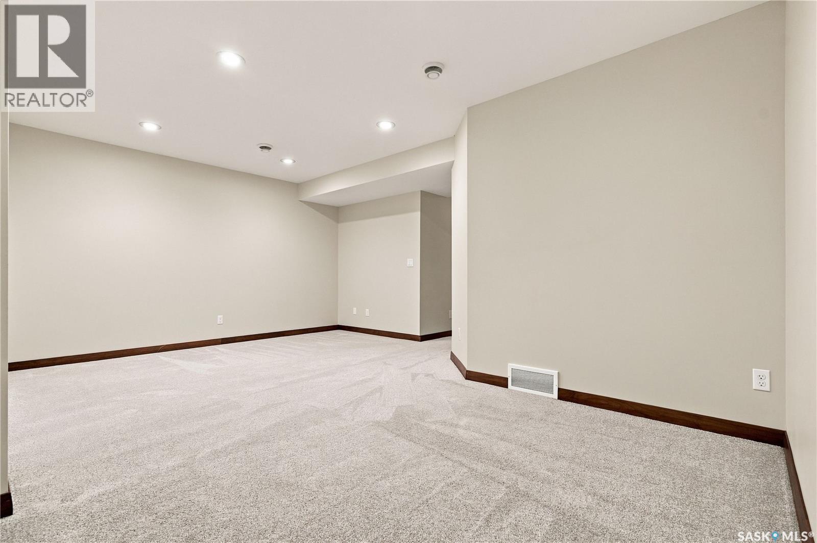 203 1555 Paton Crescent, Saskatoon, SK - Indoor Photo Showing Other Room