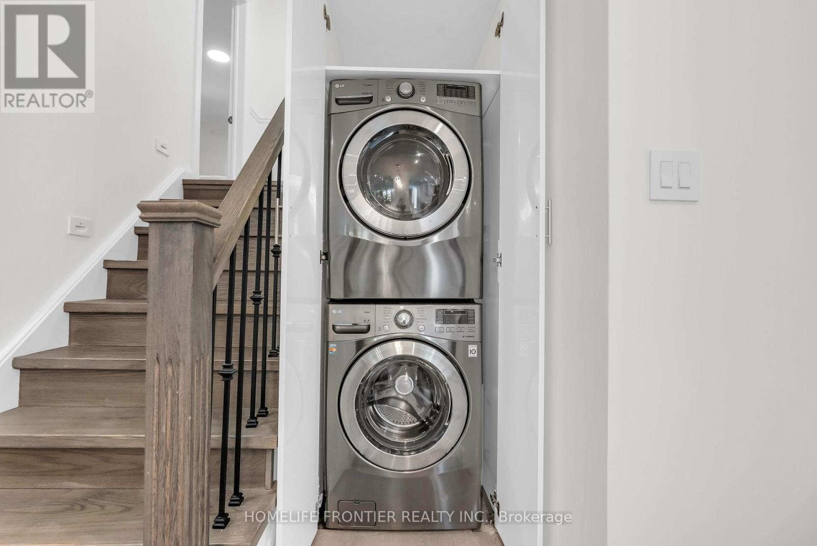 61 Sundial Crescent, Toronto, ON