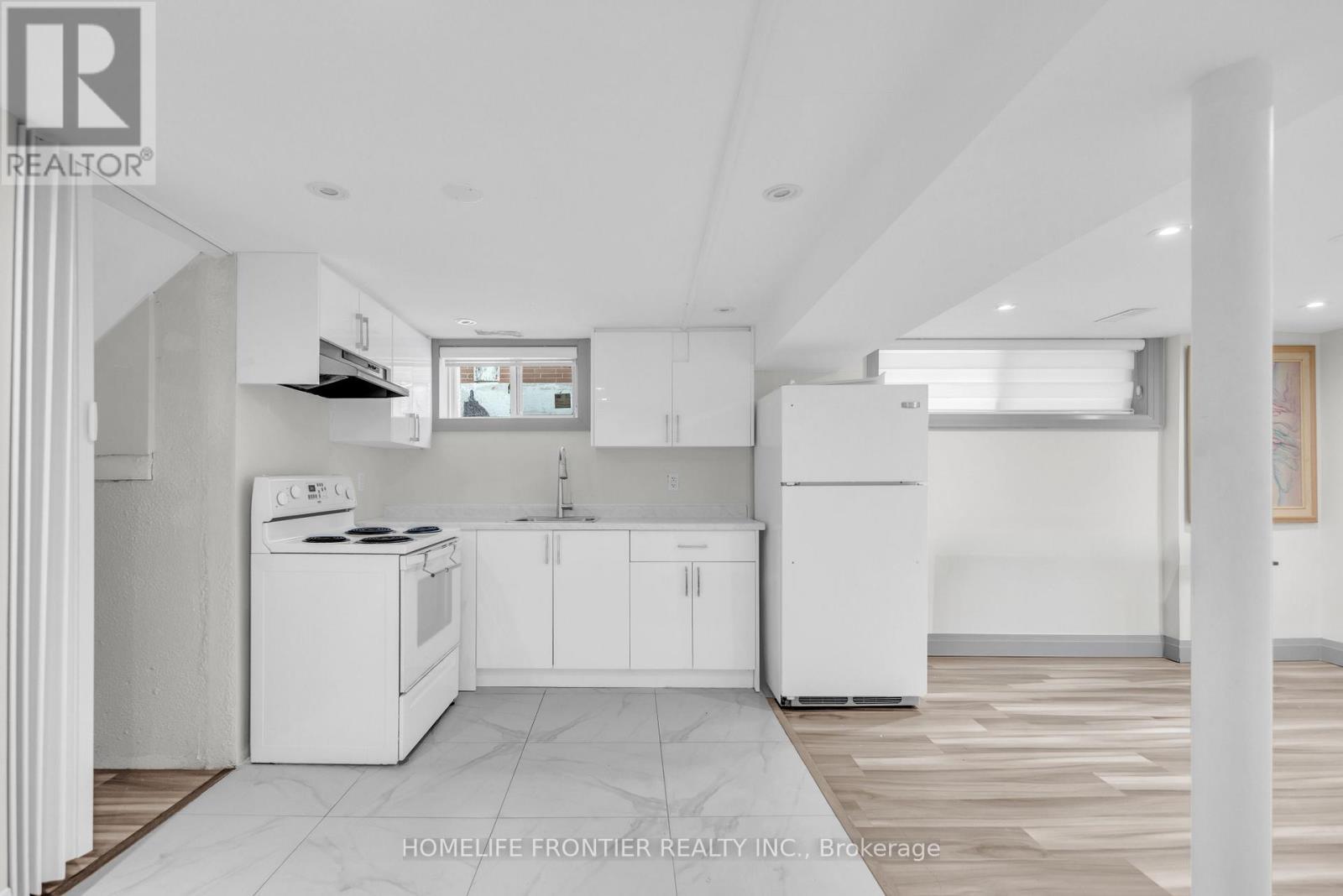 61 Sundial Crescent, Toronto, ON