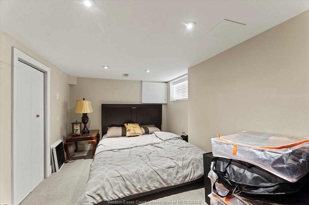 2563 Meldrum, Windsor, ON