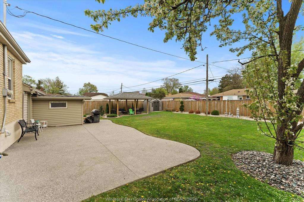2563 Meldrum, Windsor, ON