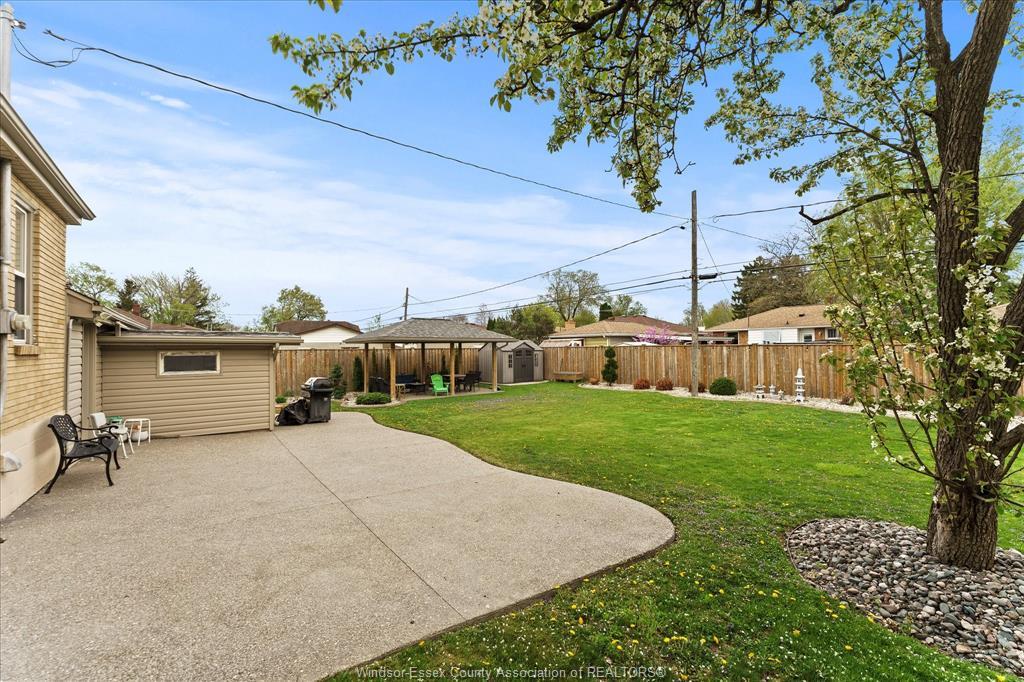 2563 Meldrum, Windsor, ON