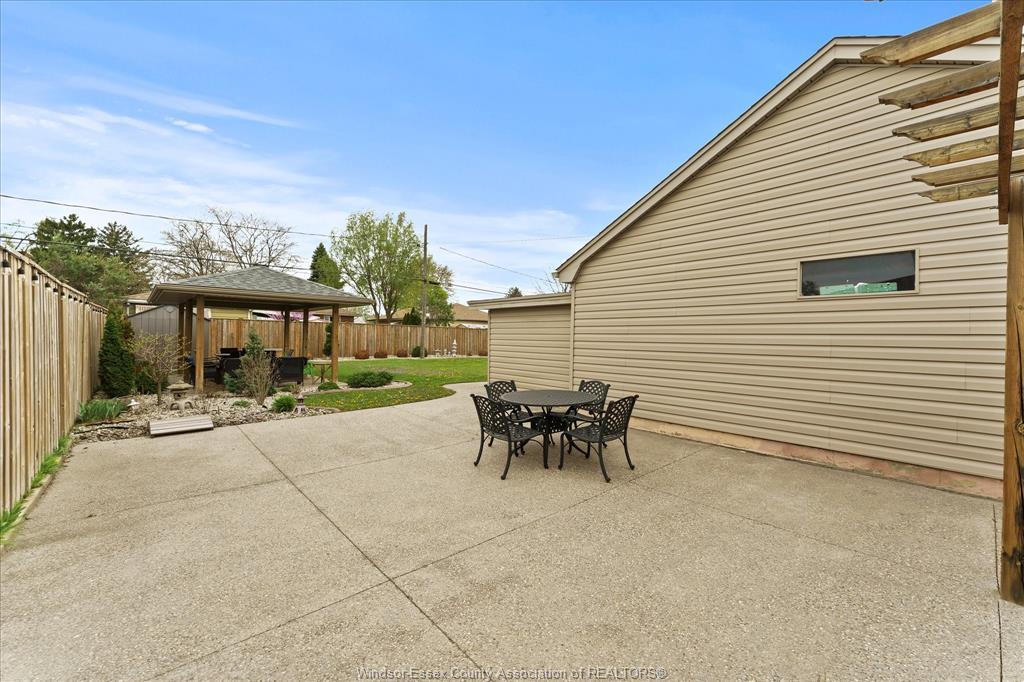 2563 Meldrum, Windsor, ON