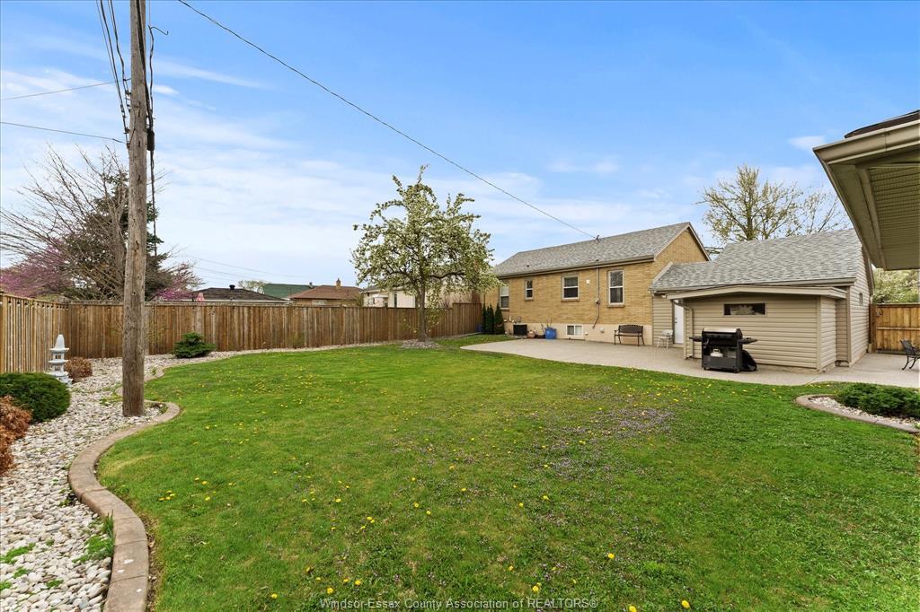 2563 Meldrum, Windsor, ON