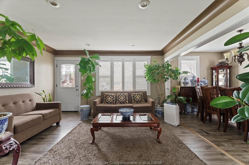 2563 Meldrum, Windsor, ON