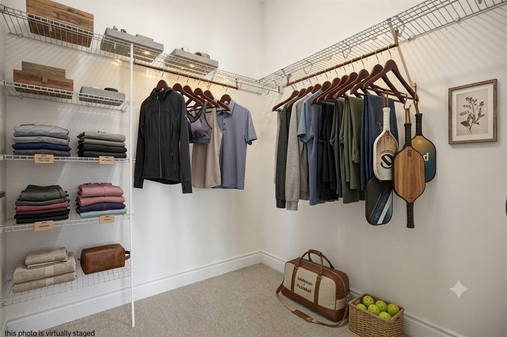 102 Leneve Street, Lambton Shores, ON - Indoor With Storage