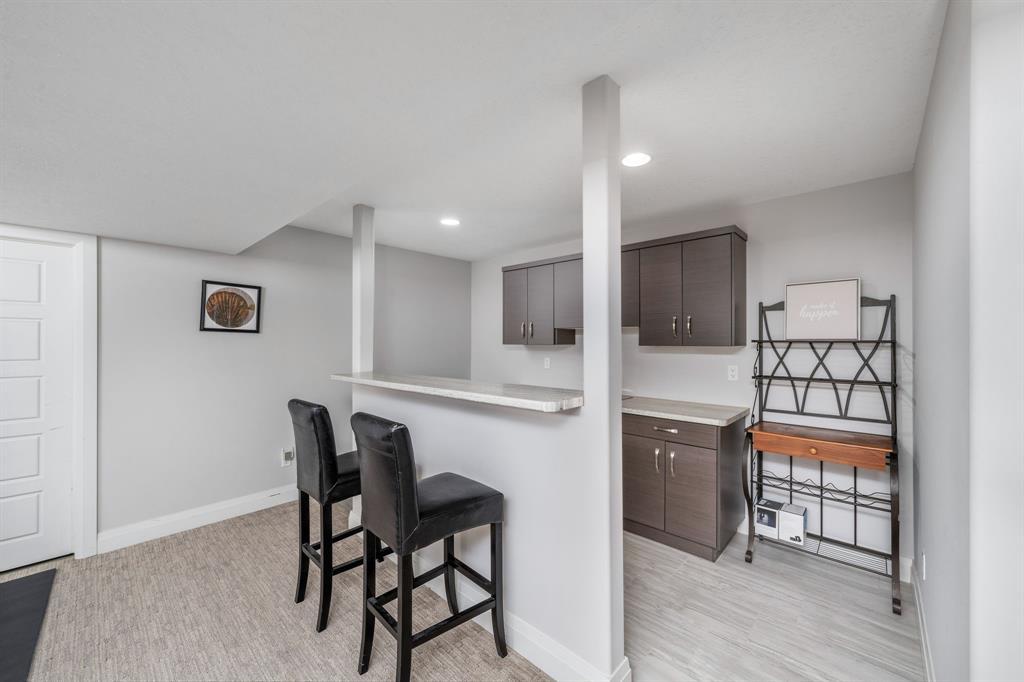 736 Remington Court, Sarnia, ON