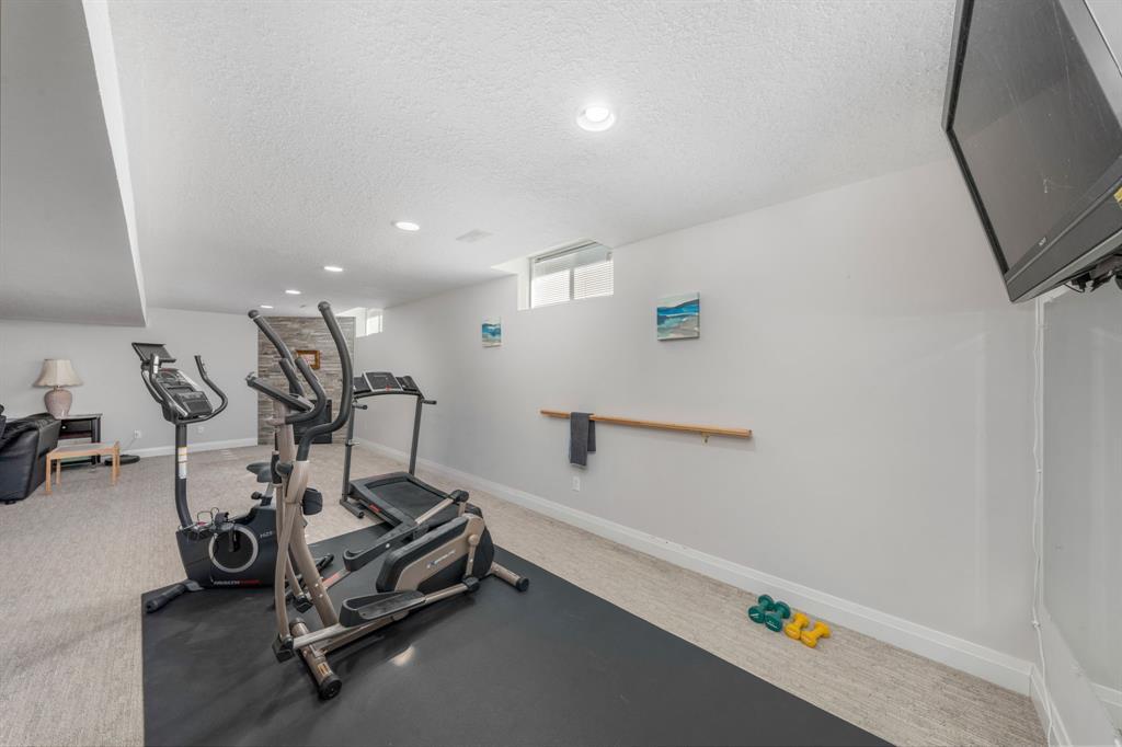 736 Remington Court, Sarnia, ON
