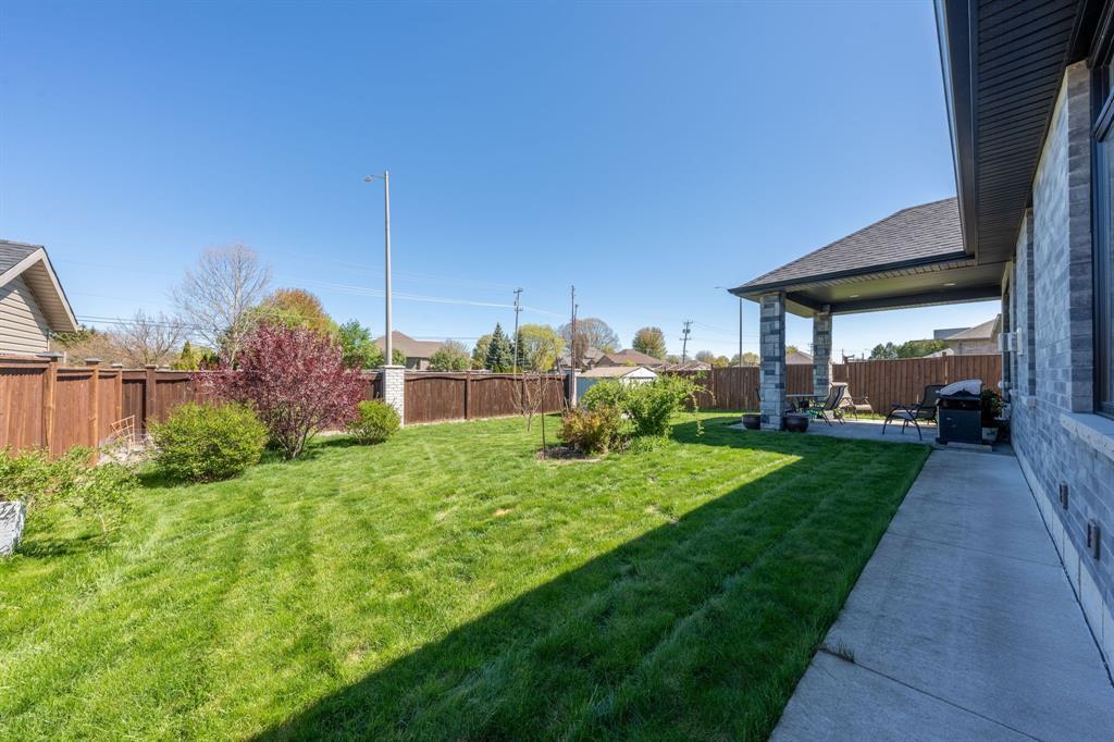 736 Remington Court, Sarnia, ON