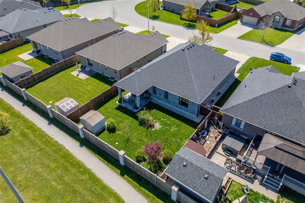 736 Remington Court, Sarnia, ON