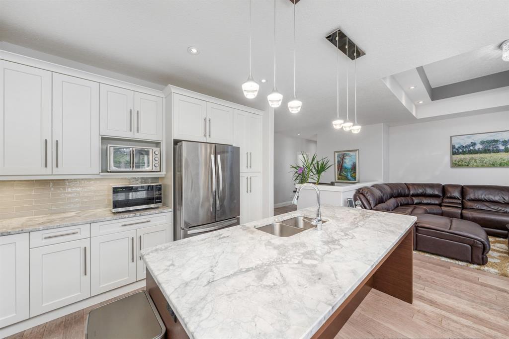 736 Remington Court, Sarnia, ON