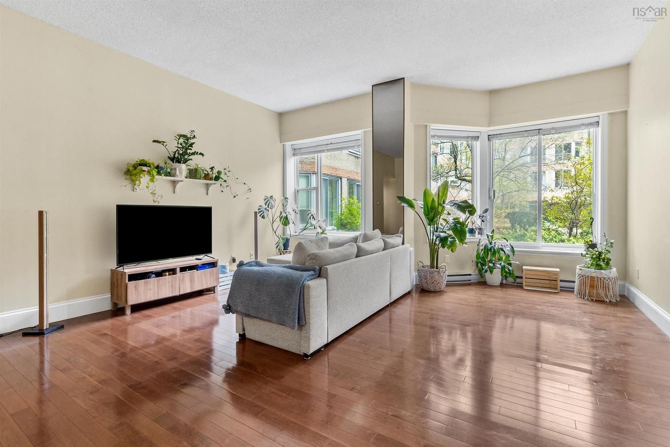 106 1326 Lower Water Street, Halifax, NS