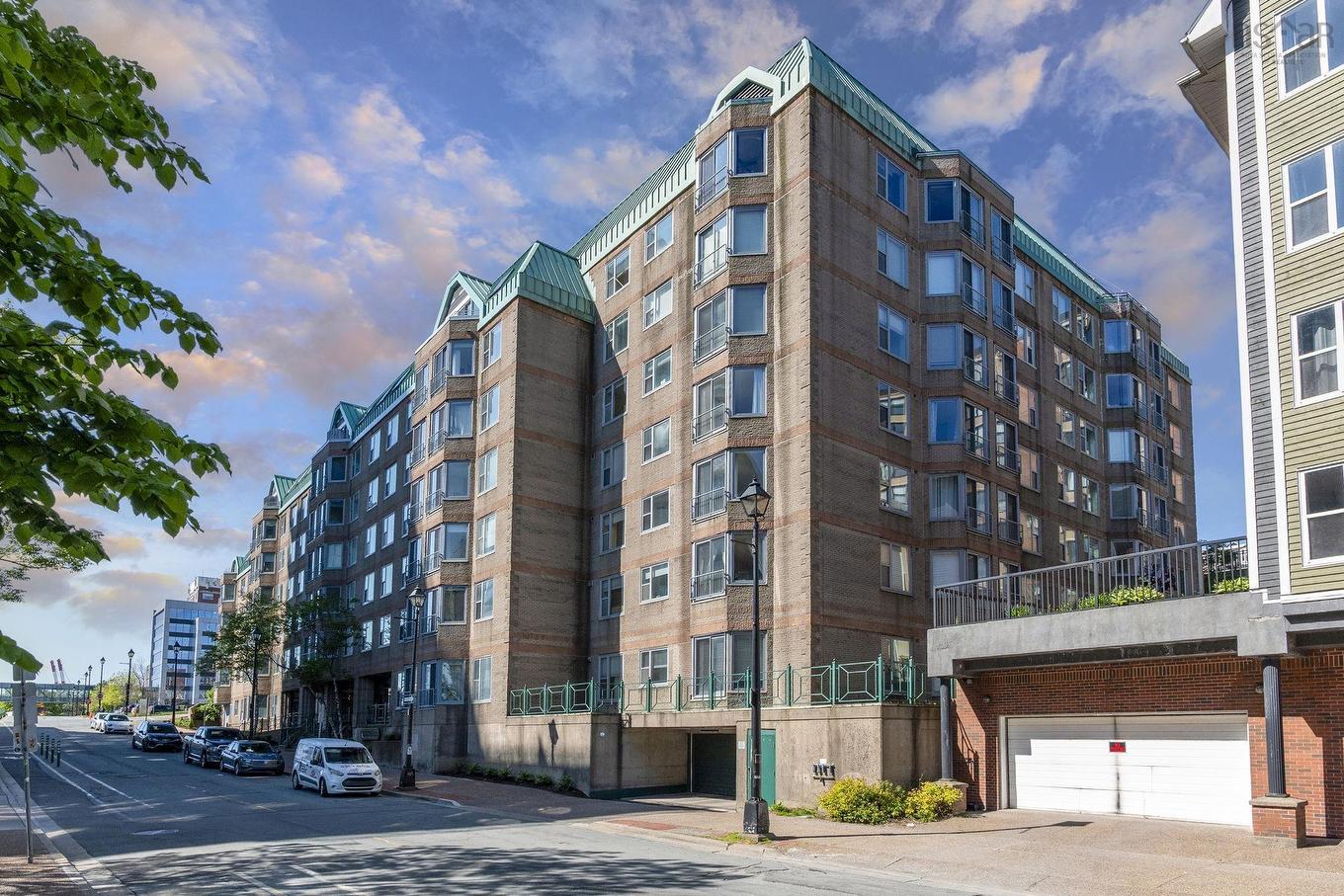 106 1326 Lower Water Street, Halifax, NS