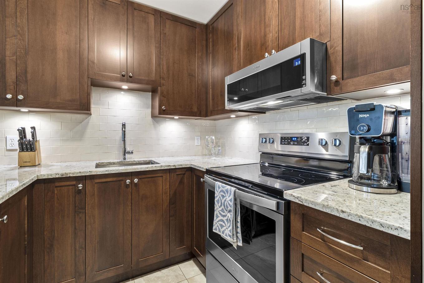 106 1326 Lower Water Street, Halifax, NS