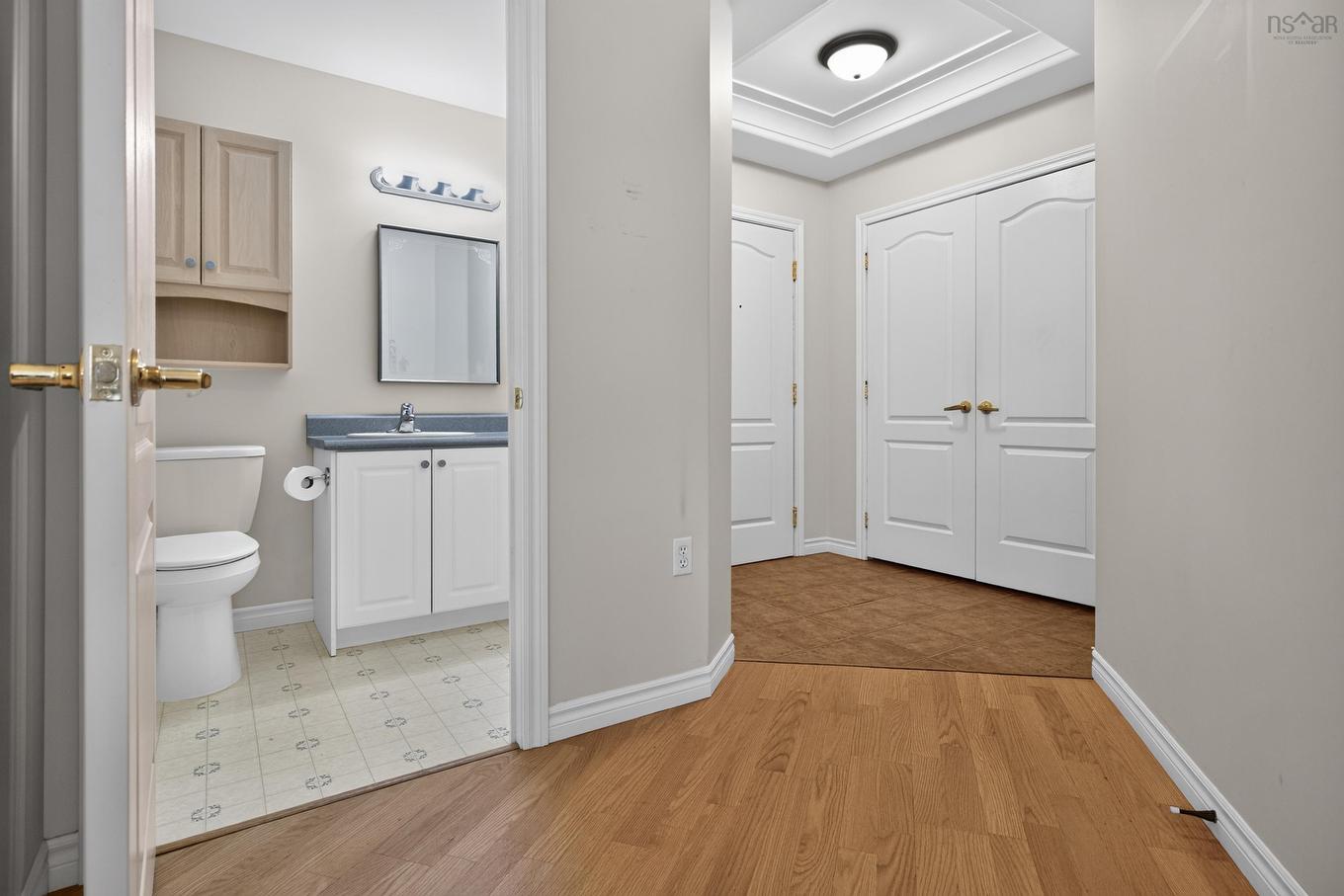 304 114 Regency Park Drive, Halifax, NS