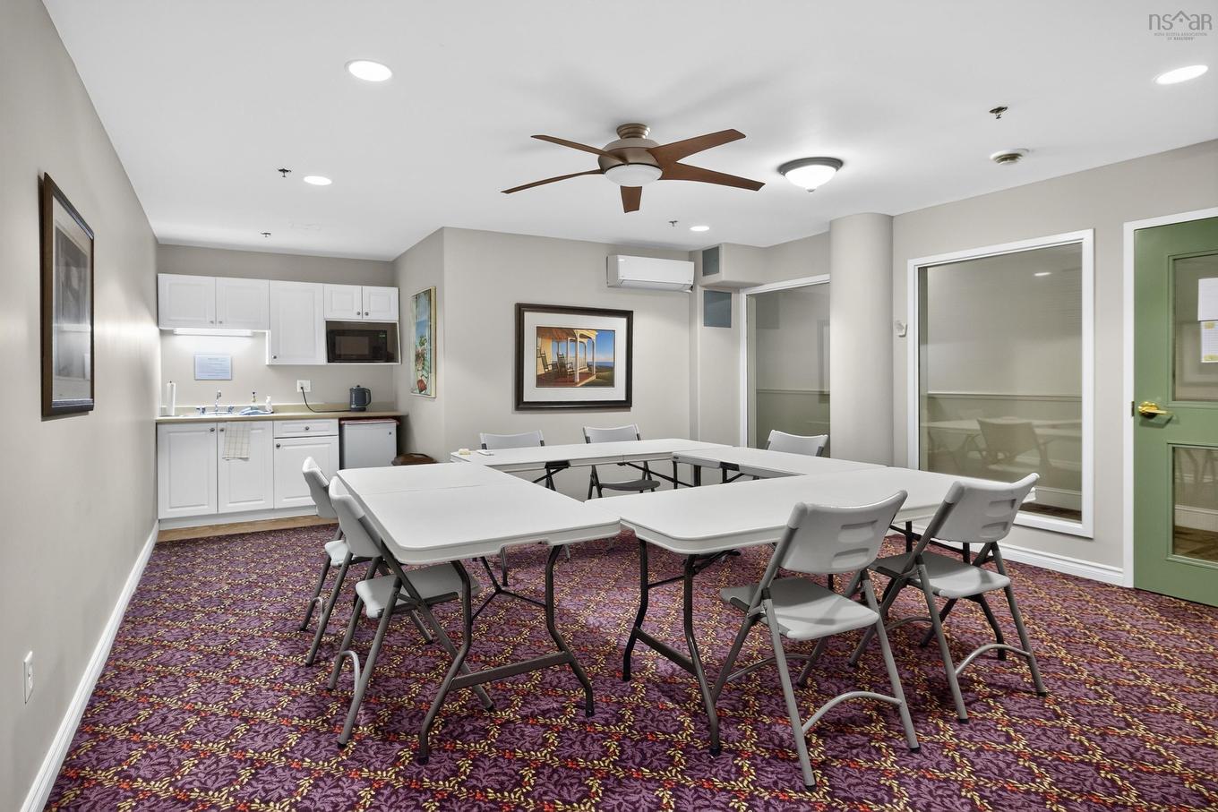 304 114 Regency Park Drive, Halifax, NS