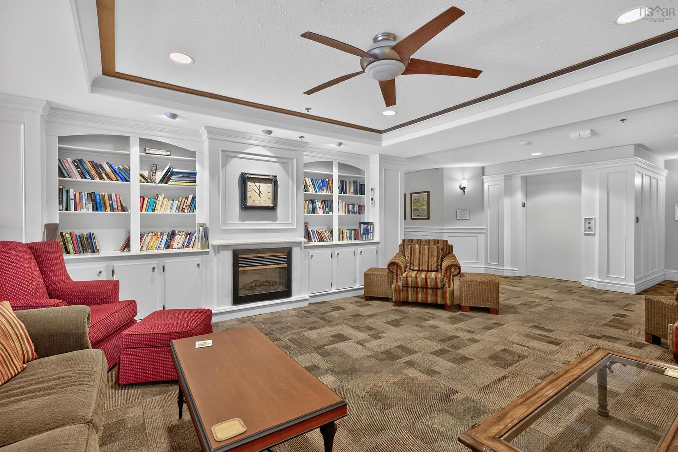 304 114 Regency Park Drive, Halifax, NS