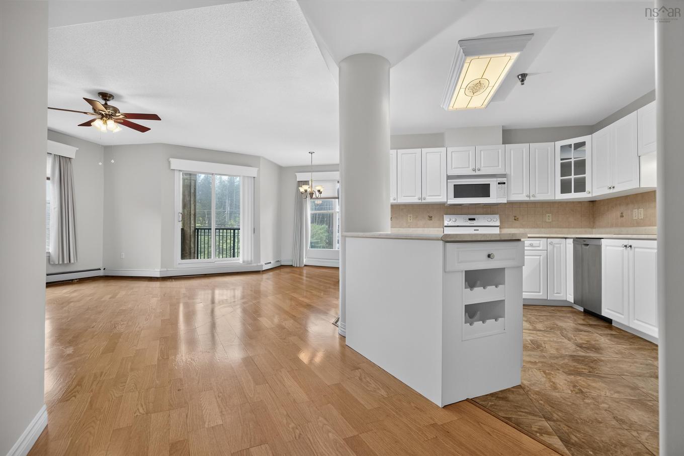 304 114 Regency Park Drive, Halifax, NS