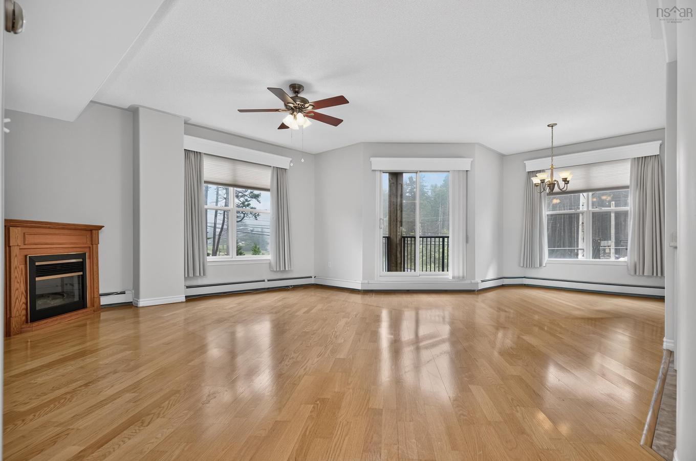 304 114 Regency Park Drive, Halifax, NS