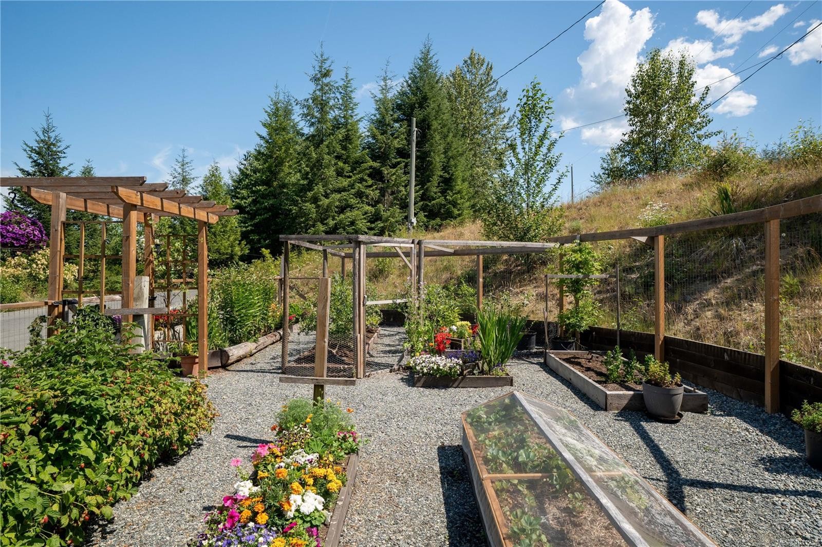 6069 Clements Rd, Duncan, BC