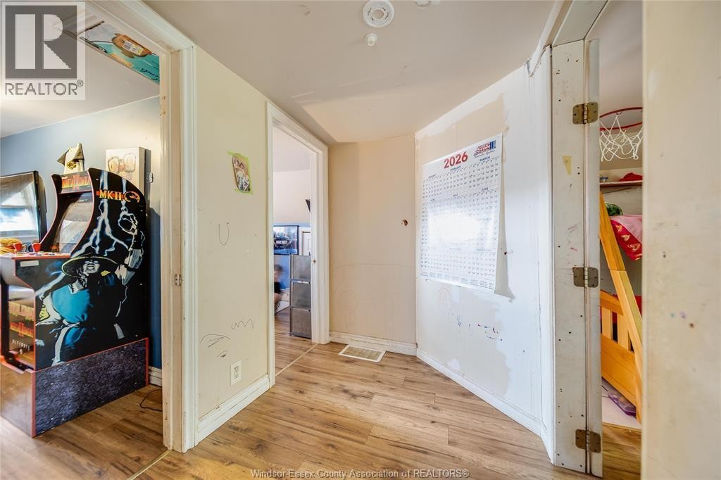 1066 Hickory, Windsor, ON