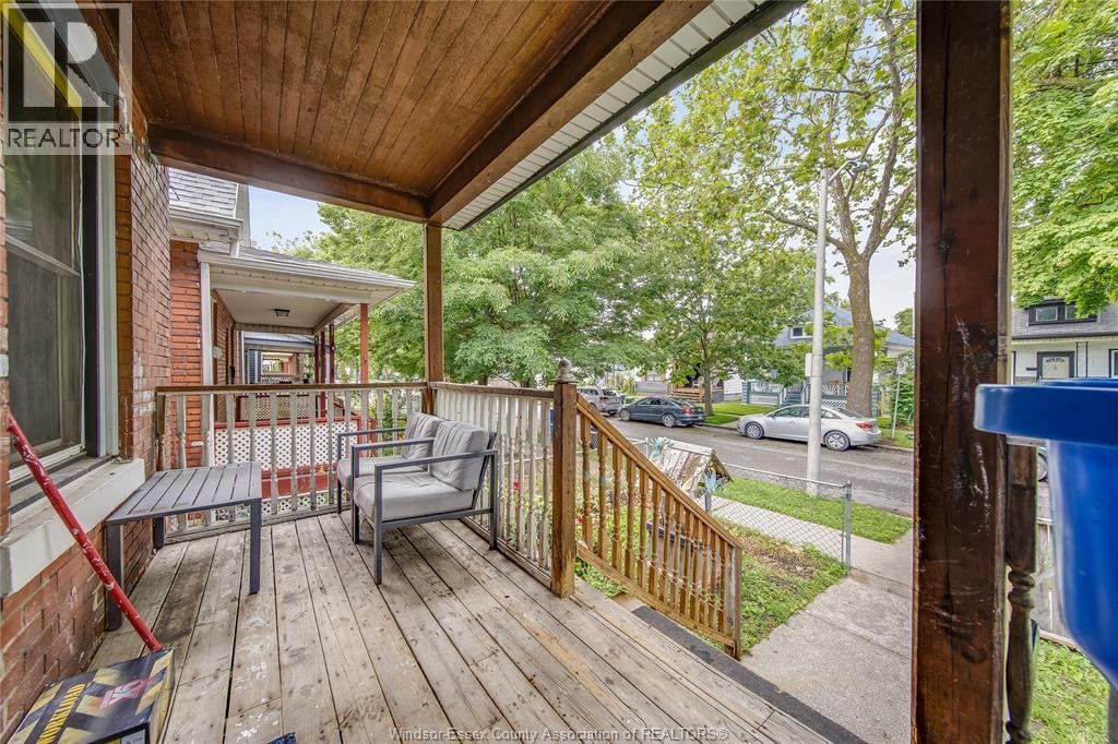 1066 Hickory, Windsor, ON