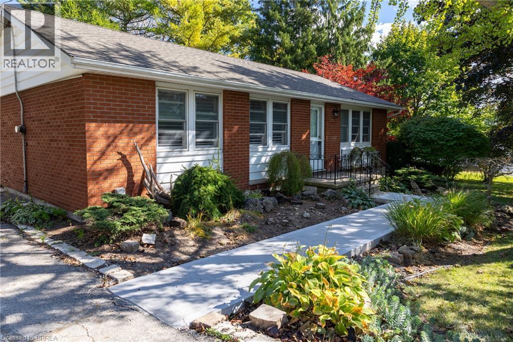 156 Mutual Street N, Ingersoll, ON