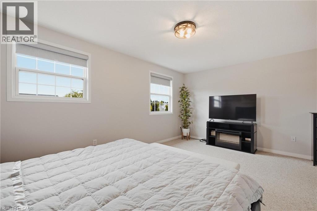 31 Parkside Street, Drayton, ON