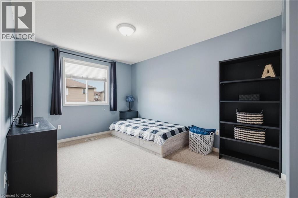 31 Parkside Street, Drayton, ON