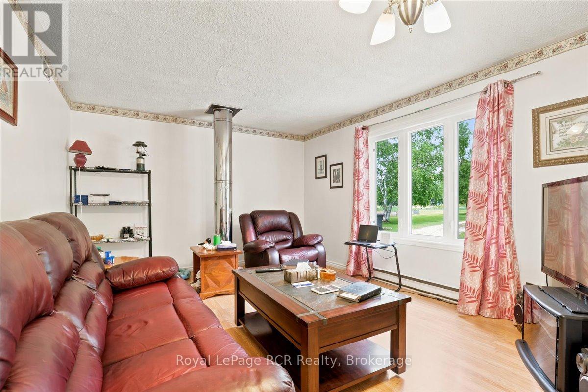 111466 Grey Rd 14, Southgate, ON