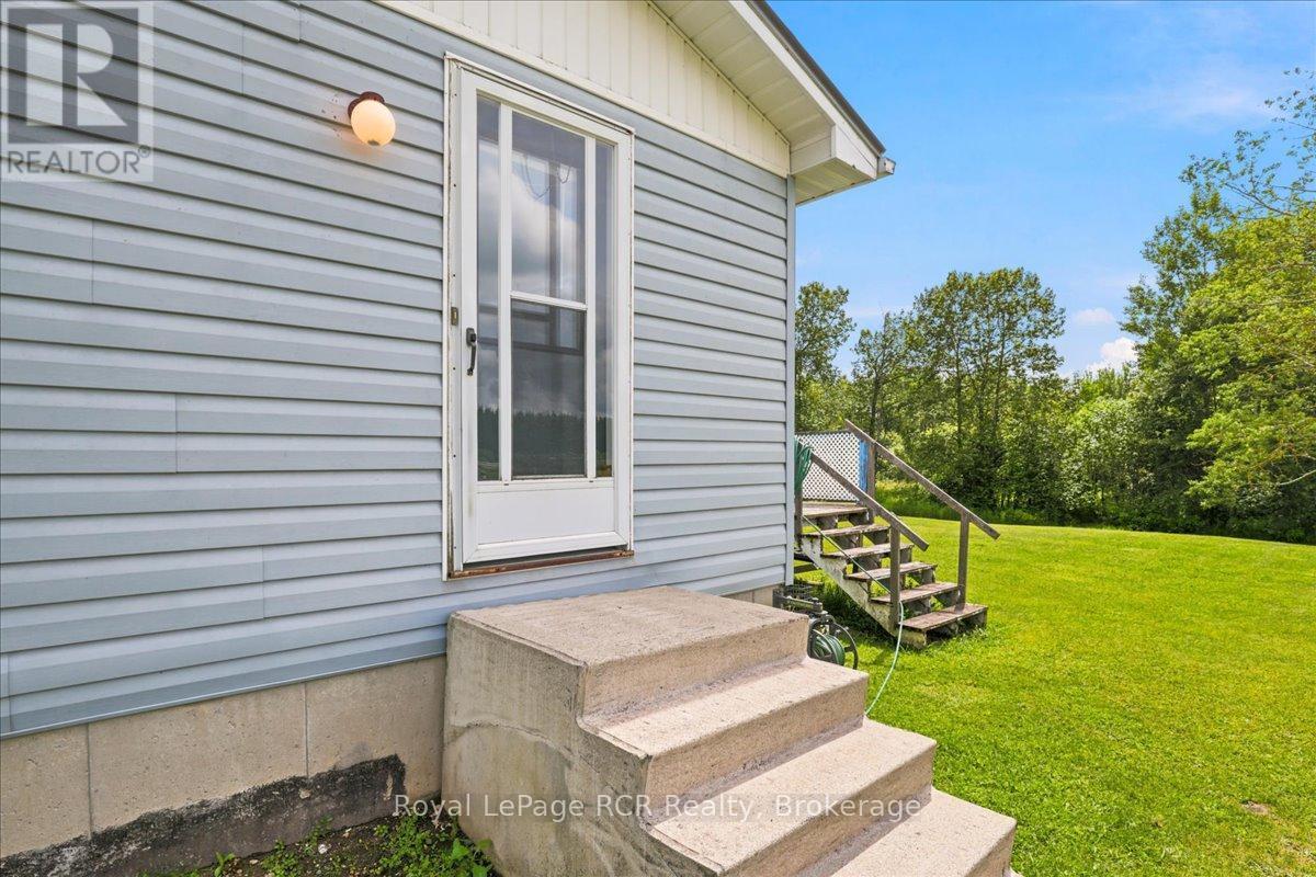 111466 Grey Rd 14, Southgate, ON