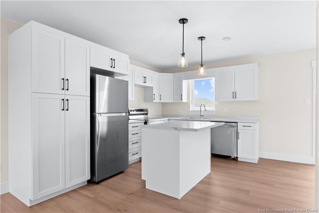 37 Alosier Cres, Moncton, NB