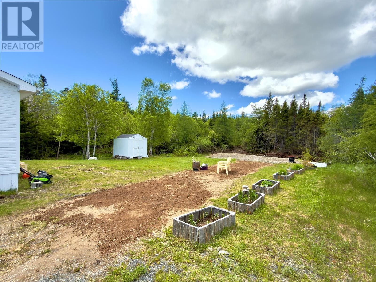 80 Farm Road, Deep Bight, NL