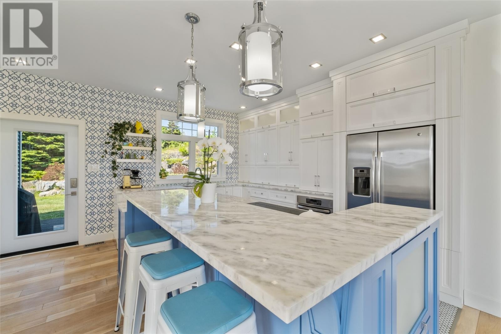 Kitchen Island - 41 Lower Street, Torbay, NL