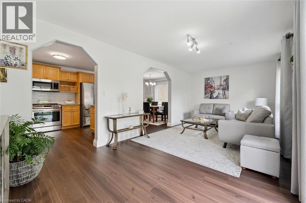 127 Everglade Crescent, Kitchener, ON