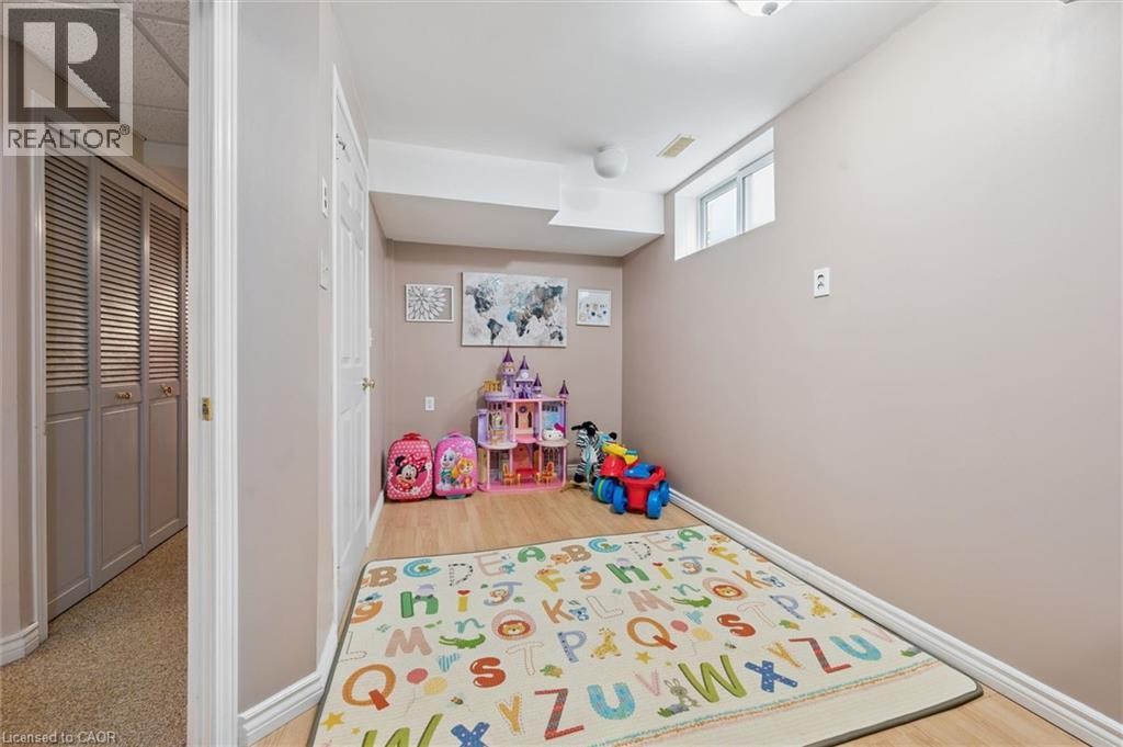 127 Everglade Crescent, Kitchener, ON