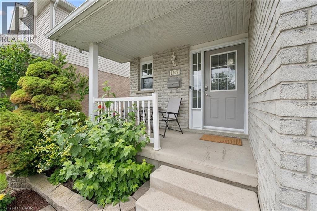 127 Everglade Crescent, Kitchener, ON